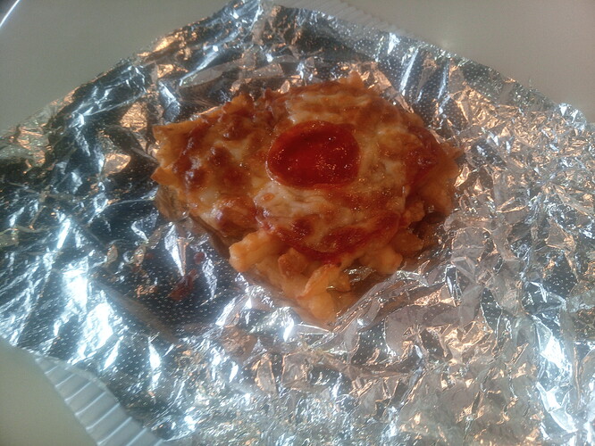 frenchfriespizza